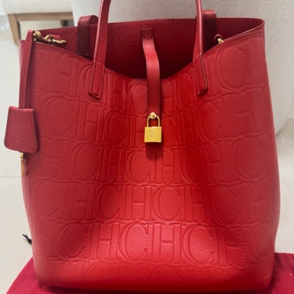 Genuine RED Carolina Herrera Matryoshka Locked M – Medium Handbag - Picture 10 of 13